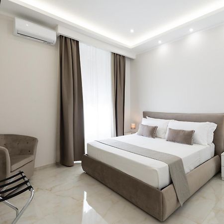 Caruso Regal House Apartment Rome Bagian luar foto