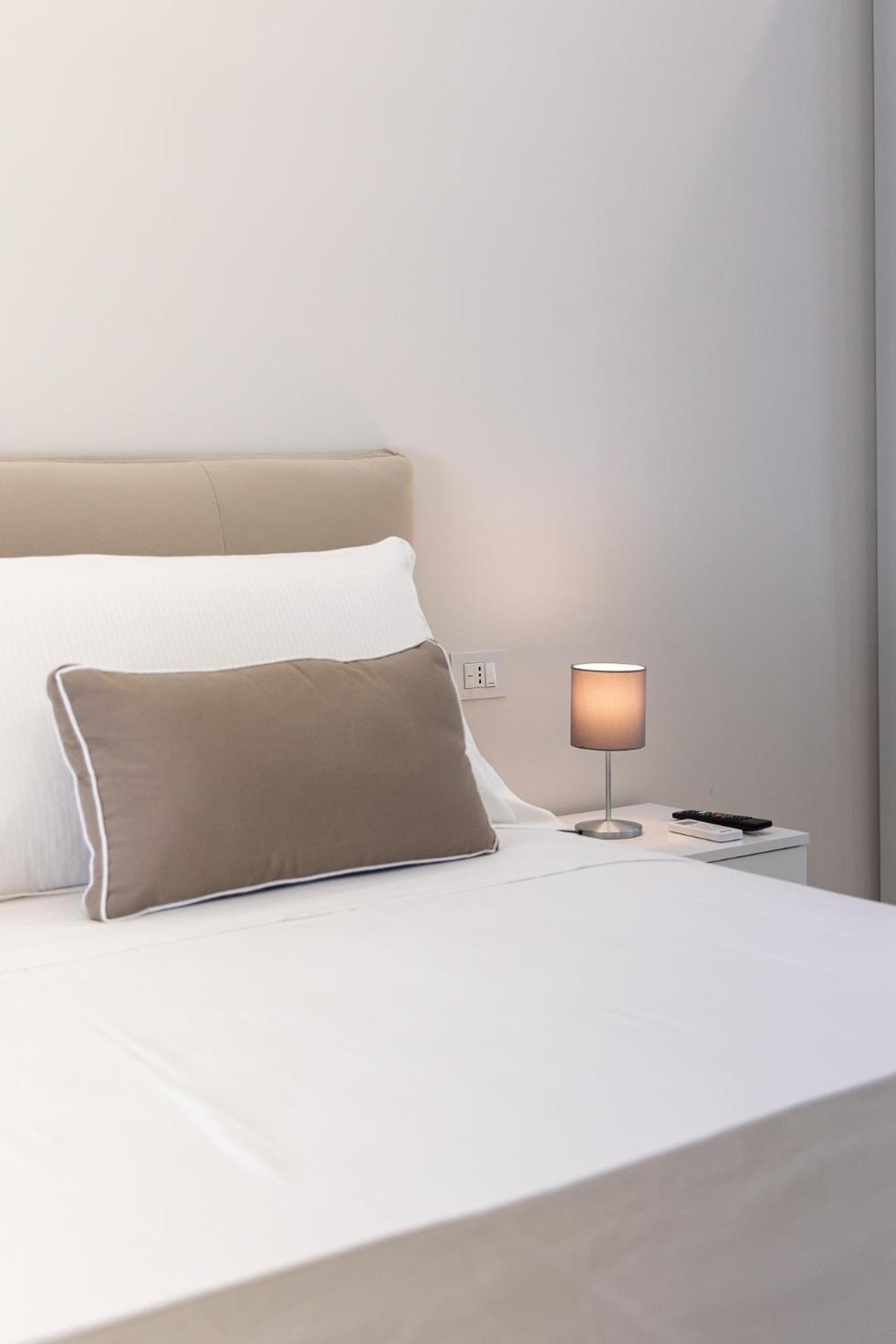Caruso Regal House Apartment Rome Bagian luar foto